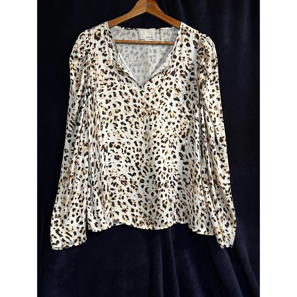Arianna Leopard Print Pouf Sleeve Keyhole Blouse Sz L